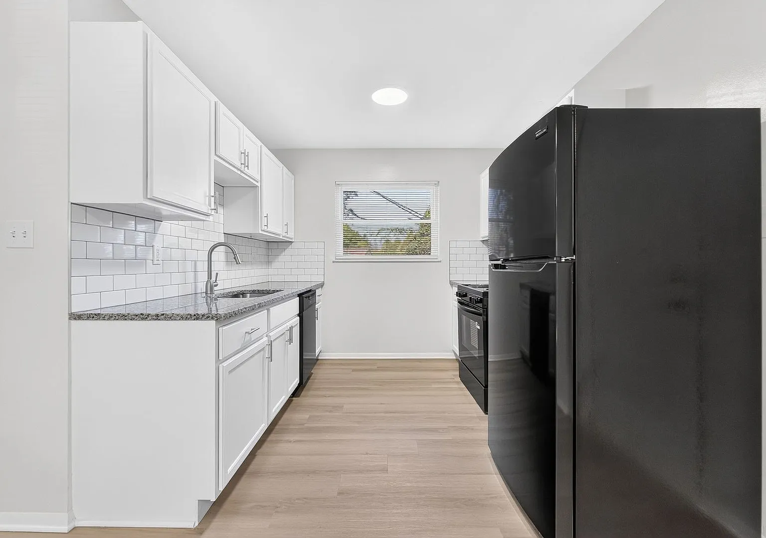 Updated 3 Bedroom Ranch - Available Now! — Photo 4
