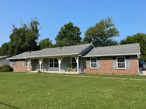 811 N Free King Hwy, Pittsburg, KS 66762