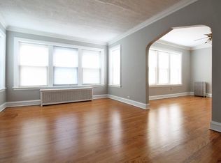 111 S Harvey Ave APT 3E, Oak Park, IL 60302