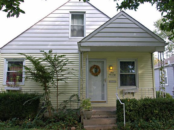 3rd image of 170 E Beechwold Blvd