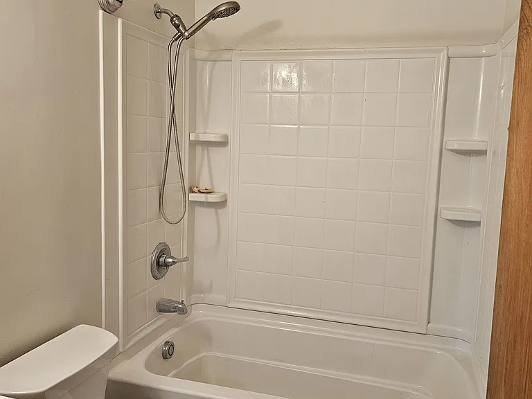 435 Washington St #435 — Photo 11