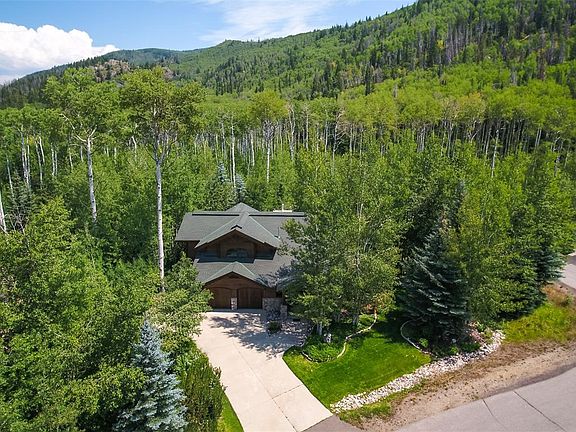 3rd image of 3290 Aspen Wood Ln