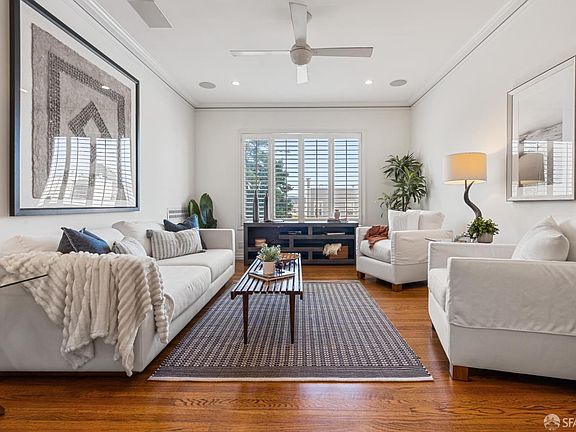 2nd image of 3675 Fillmore Street #302