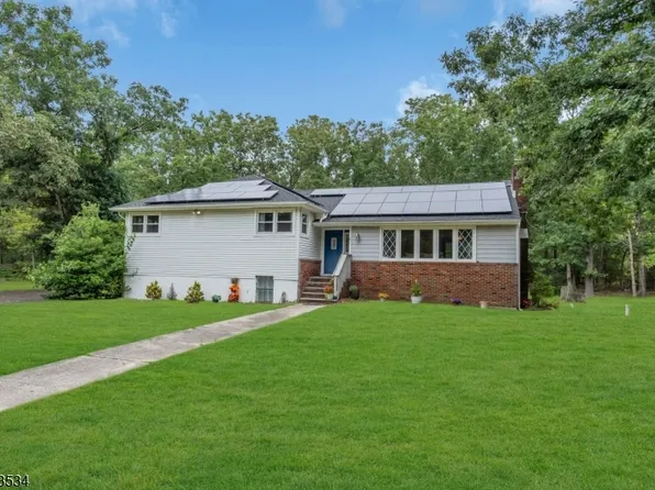811 Moss Mill Rd, Egg Harbor City, NJ 08215