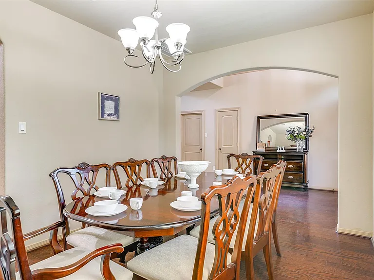 8470 Coral Cove Pass Ln — Photo 6
