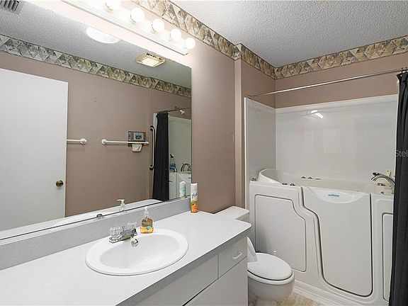 5th image of 965 Avalon Ave