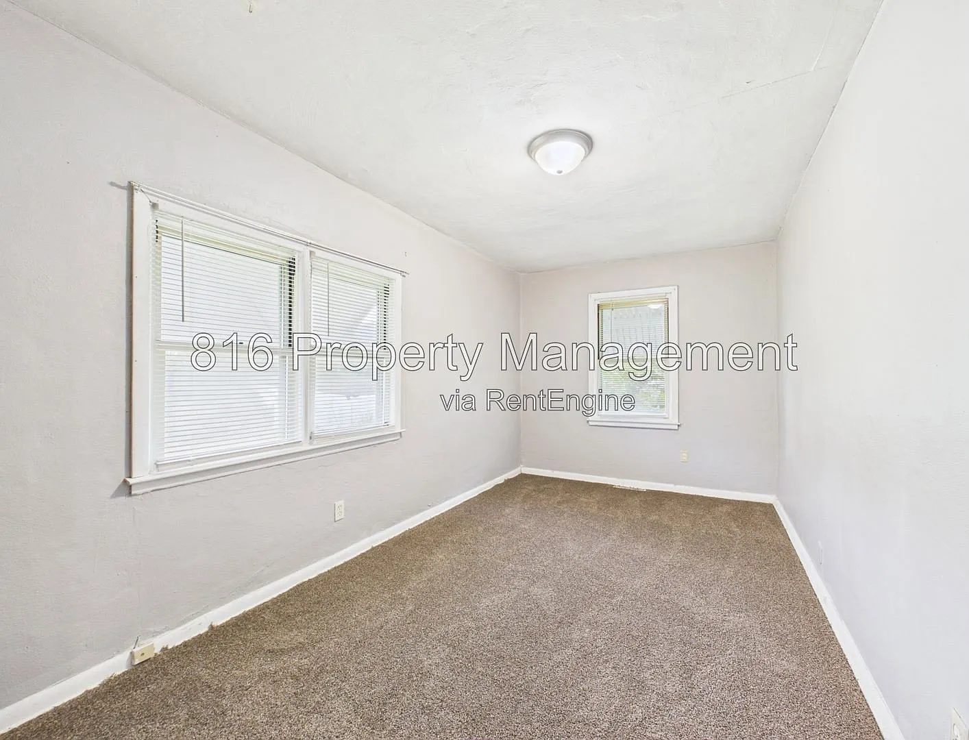 2 bed, 1.0 bath, $995 — Photo 1