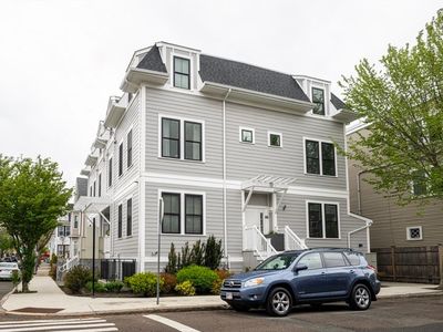 24 Rush St #I, Somerville, MA, 02145