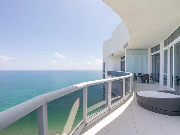 15901 Collins Avenue #Ph4303, Sunny Isles Beach, FL 33160