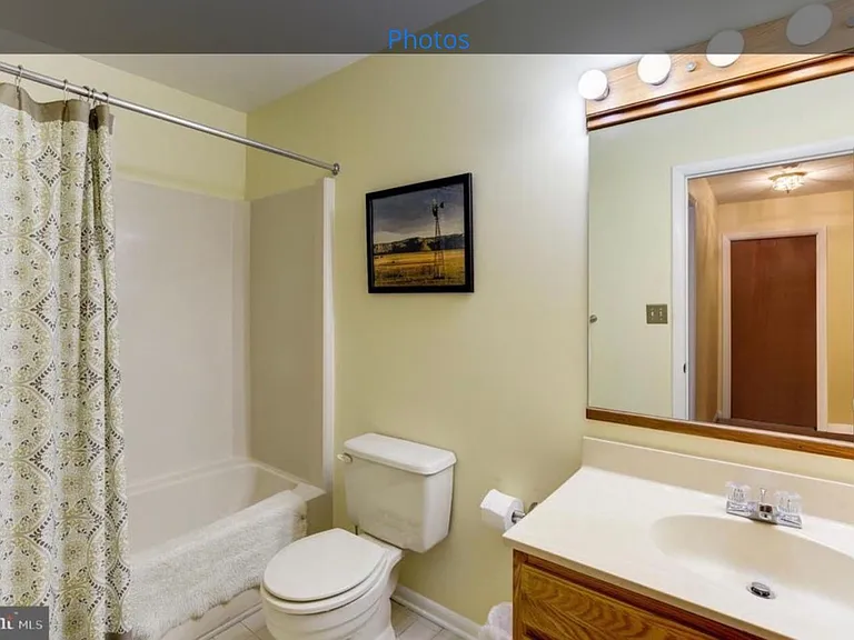 727 Trenton Ave — Photo 15