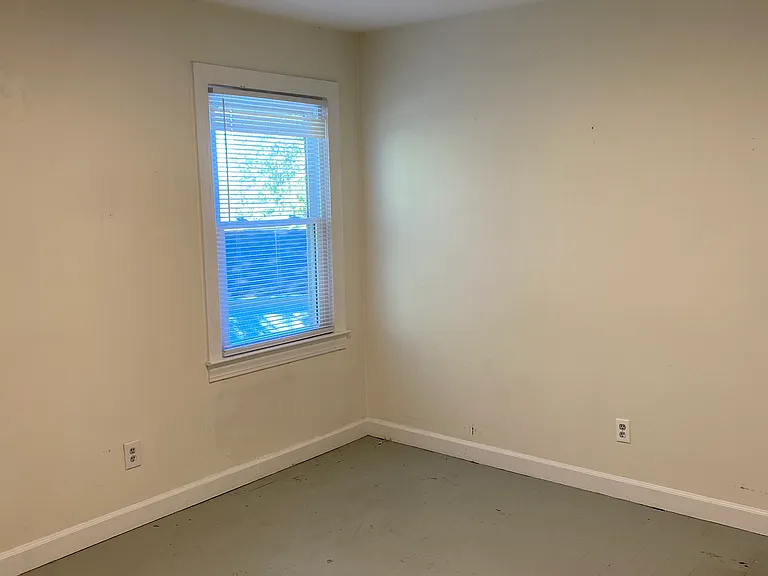 639 Maple St #641 — Photo 3