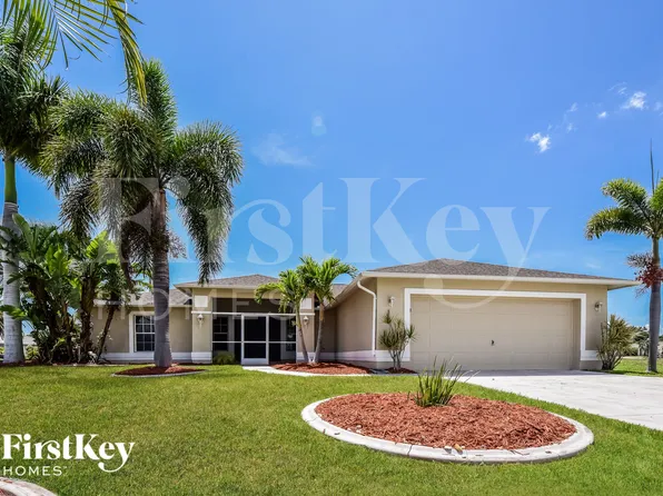1700 El Dorado Blvd N, Cape Coral, FL 33993