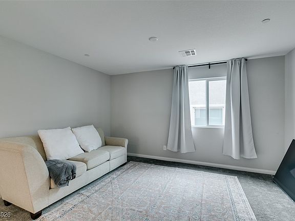4th image of 10440 Stroma Ave