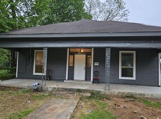 522 3rd St NW, Paris, TX 75460