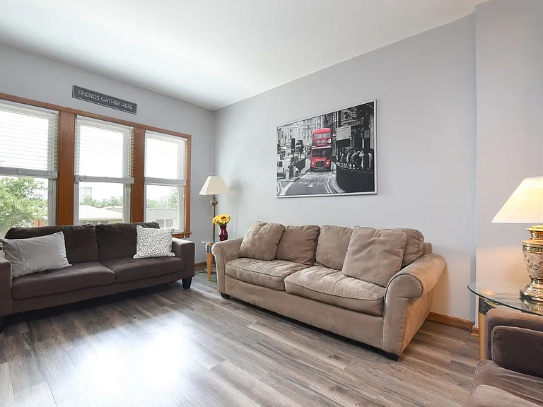 3336 S Parnell Ave #3 — Photo 9
