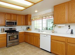 602 Cartpath Pl, Simi Valley, CA 93065