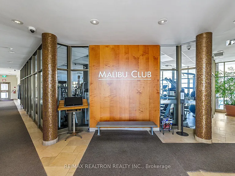 2261 Lake Shore Blvd W #1012 — Photo 23