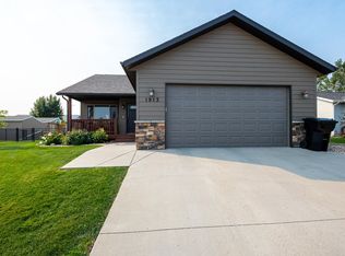 1913 Cascade Ct, Spearfish, SD 57783
