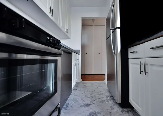 Sold by Corcoran | media 13