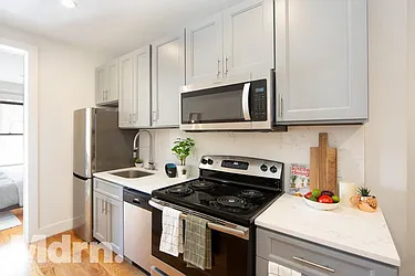 Rented by Mdrn Residential