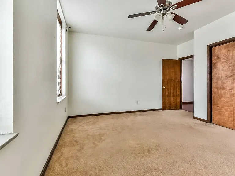 4519 Liberty Ave #2 — Photo 7