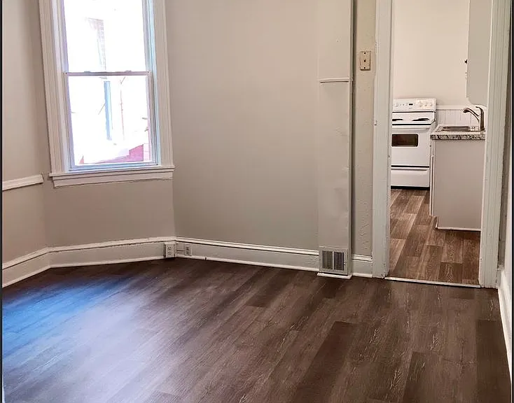 538 Lafayette St — Photo 4