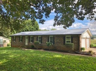 587 Royal Dr, Rock Island, TN 38581