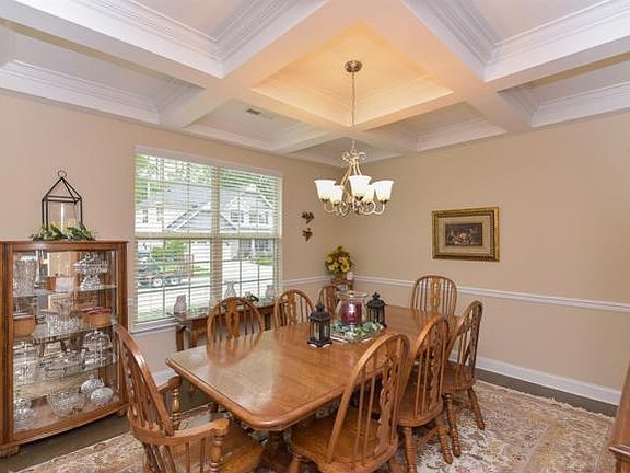 2nd image of 516 Olsen Dr