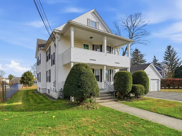 25 White St, Westfield, MA 01085