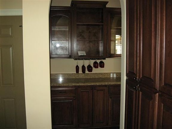 4th image of 217 Austin Oaks Cir