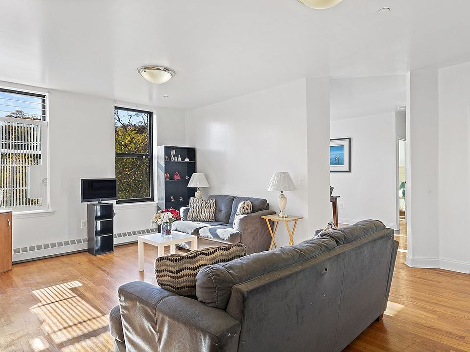 1st image of 1801 7th Ave APT 5C