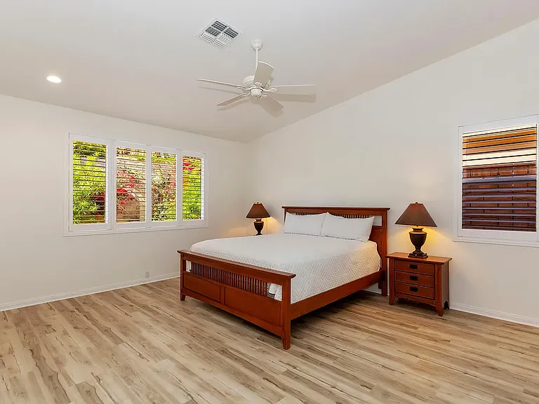SPACIOUS PRIMARY SUITE WITH WALIN CLOSET