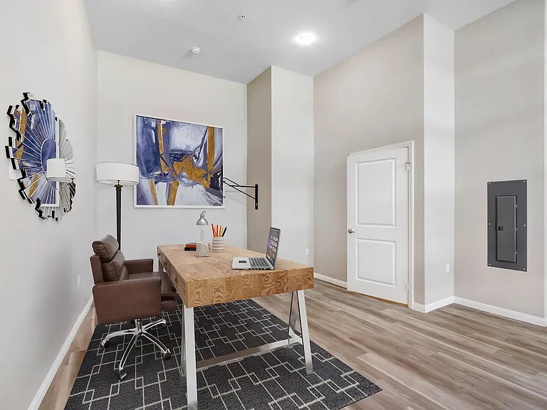 JB Center Apartments — Photo 39