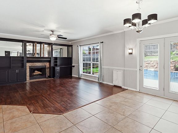 5th image of 4708 Glenbrook Dr