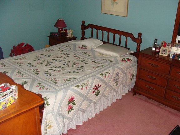 3rd image of 2535 Lake Pt