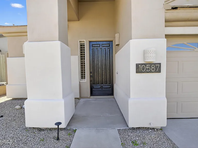 10587 E Sheena Dr — Photo 6