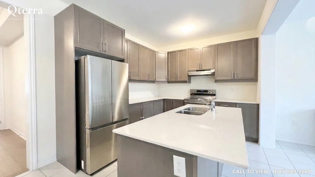 4 bed, 2500 sqft, $3,295 — Photo 2