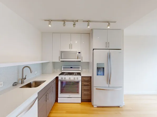 401 East 34th Street S33X image 1 of 8