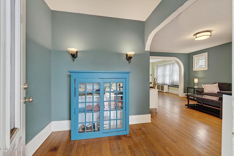 4th image of 1452 Garner Avenue