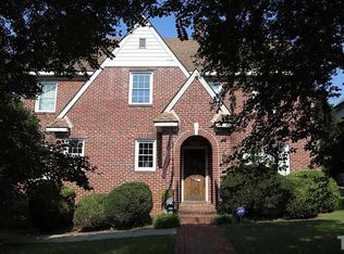 2707 Lochmore Dr, Raleigh, NC 27608