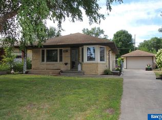 6901 Benton St, Lincoln, NE 68507