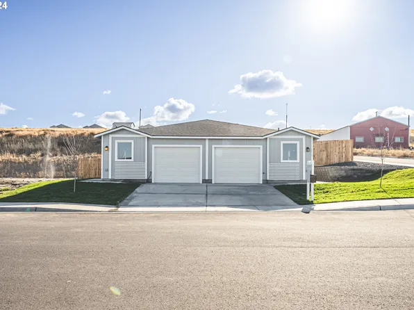 1067 NE Emerald Dr, Hermiston, OR 97838