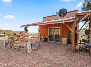 25795 S Old Stage Rd, Congress, AZ 85332