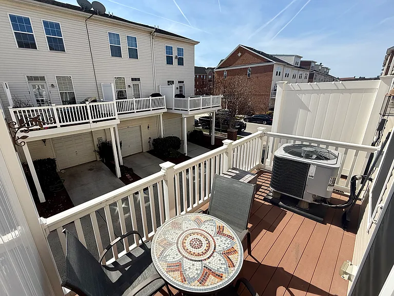 749 S Macon St — Photo 12