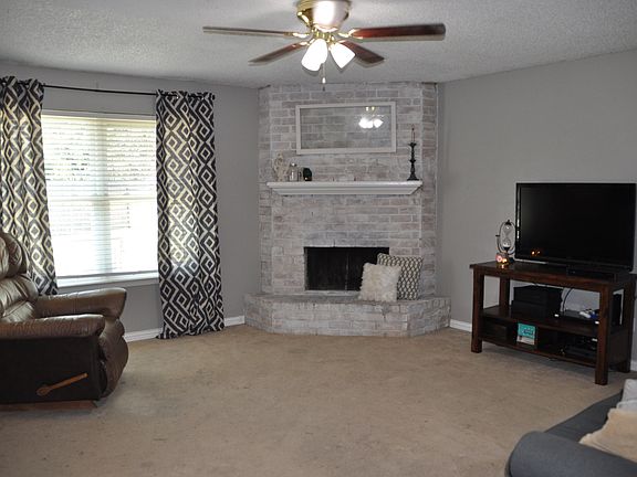4th image of 5716 Macneill Dr
