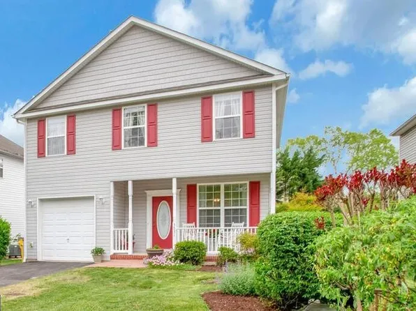 3631 Woodlawn St, Edgewater, MD 21037