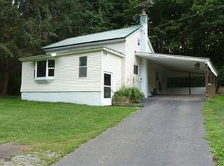 106 Ringwood Rd, Freeville, NY 13068