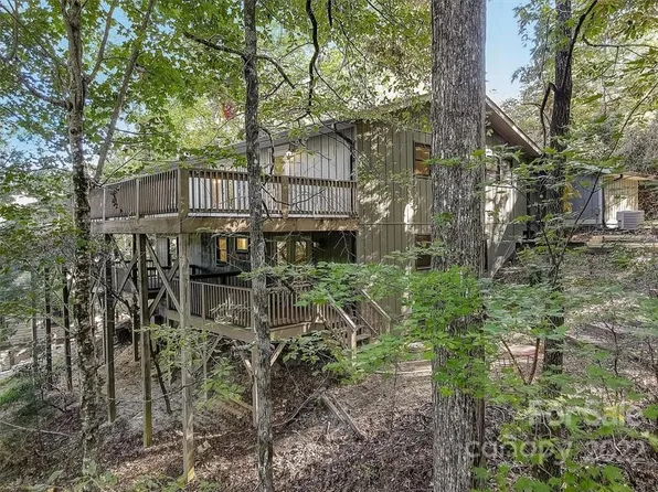 205 Catatoga Path, Brevard, NC 28712