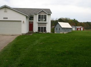10469 Six Mile Rd NE, Rockford, MI 49341