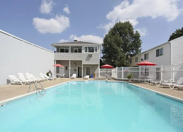 Sparkling Pool